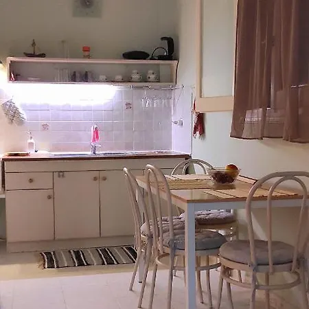 Ktima Theofilos - Frideriki Guest house *