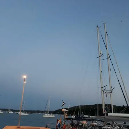 Ktima Theofilos - Frideriki * Petriti (Corfu)