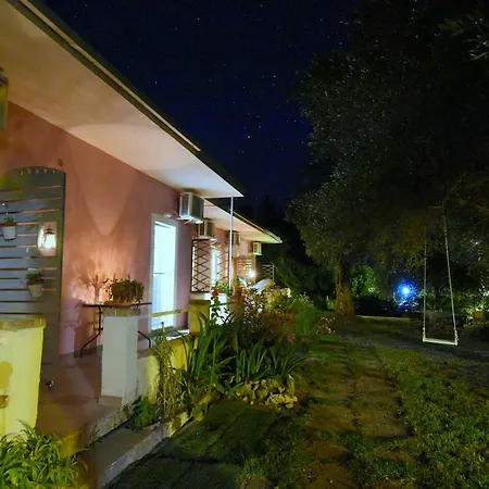 Guest house Ktima Theofilos - Frideriki